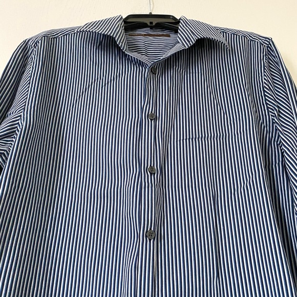 Men’s Perry Ellis Striped Button Up Dress Shirt - Picture 2 of 7